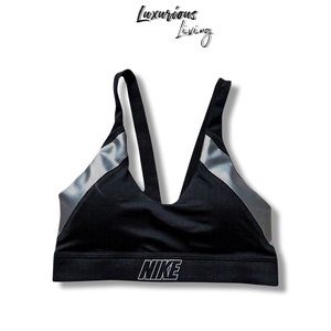 Nike Indy Metallic Padded Black Metallic Silver Sports Bra, Extra Large (XL)